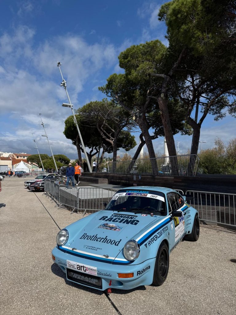 Porsche 911 Carrera RS 3.0 au Rallye d'Antibes 2025
